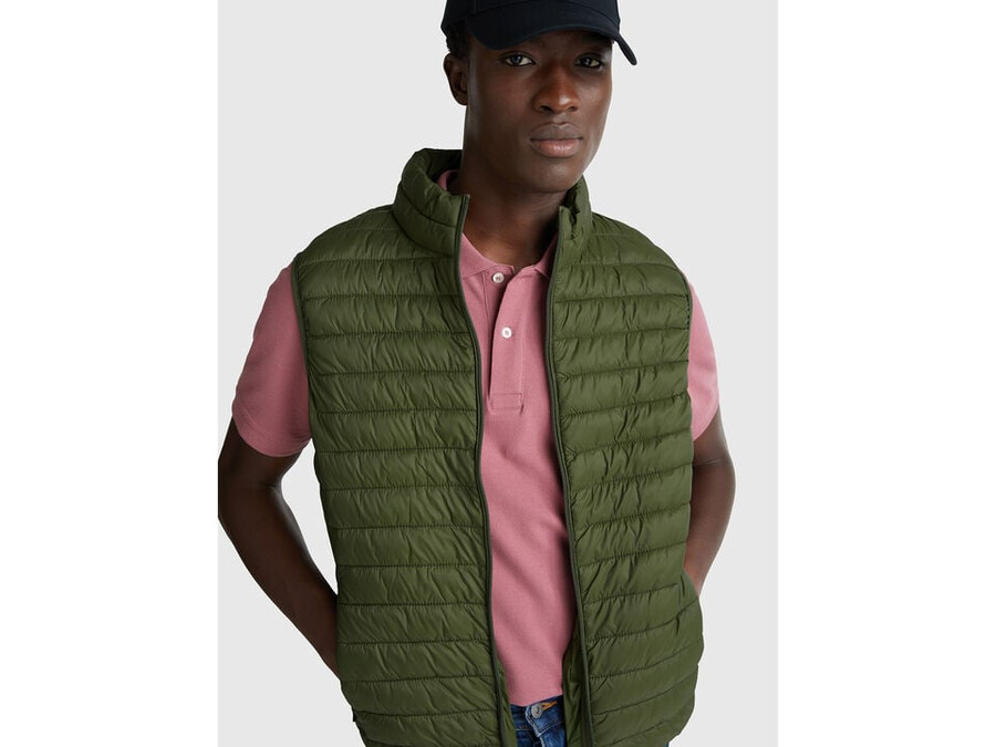 vatteret vest i almindelig pasform